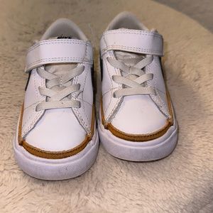 Toddler girl sneakers